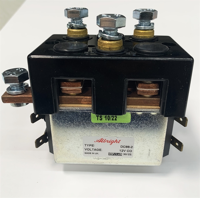 DC88-2 12V Co 100A 1 pol